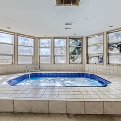 Near Lifts, Ski Keystone, sleeps up to 6ppl