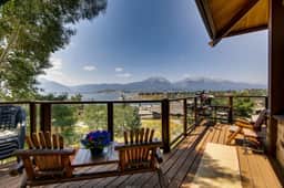 Epic Lake and Mountain Views!