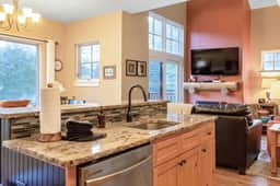 Fun and Relaxation in a Mountain Vacation Getaway!