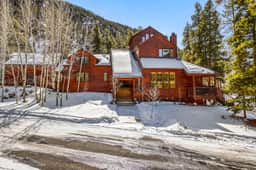 New listing! Hot Tub,Sauna,Your Family Mountain Home Getaway!