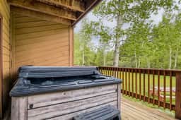Stop in for the Ultimate Mountain Lifestyle! - Image 2