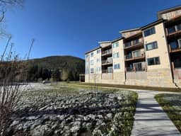 Trailside mountain retreat - Image 2
