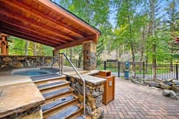 Steps to the Gondola | New Listing in River Run Village - Image 5