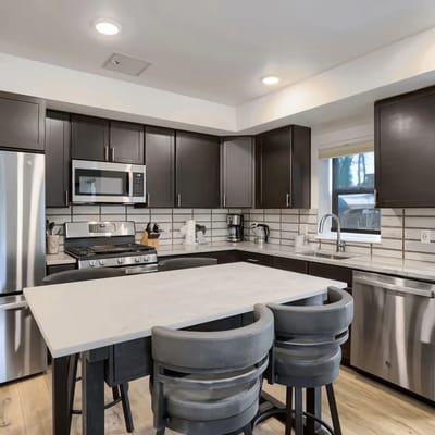 Modern Mountain Living, New Listing