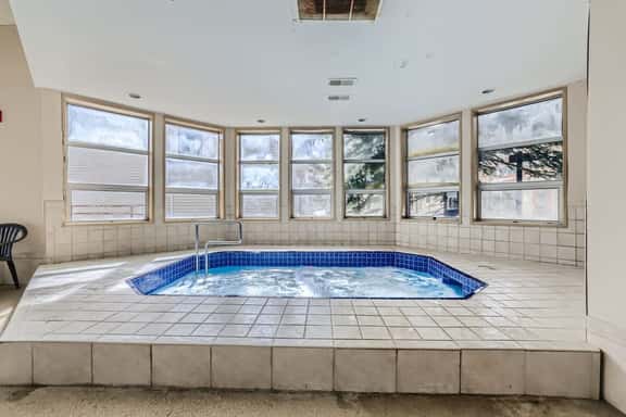 Near Lifts, Ski Keystone, sleeps up to 6ppl - Image 1