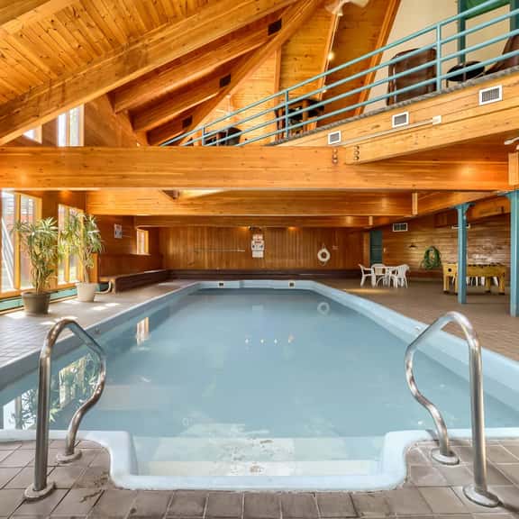 Timber Ridge Condo! Indoor Pool & Hot Tubs! - Image 1