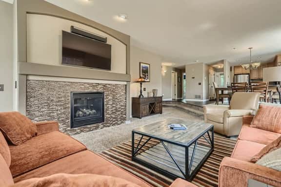 Beautiful Frisco Condo with Lake Views!