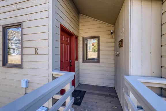 Family 2bedroom with Loft, Lake Views, Amazing Location