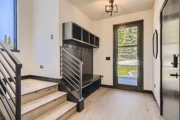 Lake & Mountain Views in Dillon! EV Charger
