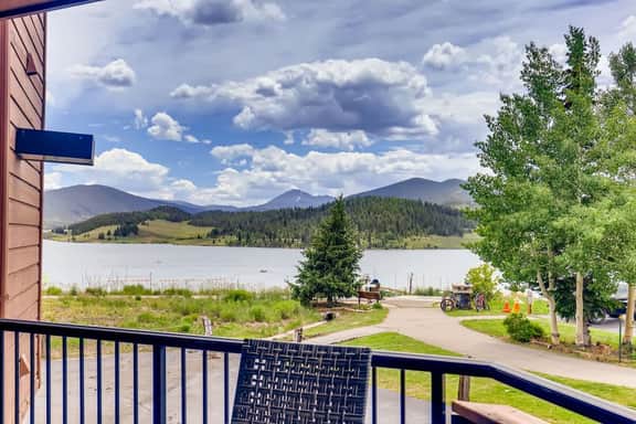 Lake Dillon! Ampitheatre, Walk to Lake,Pool&HT