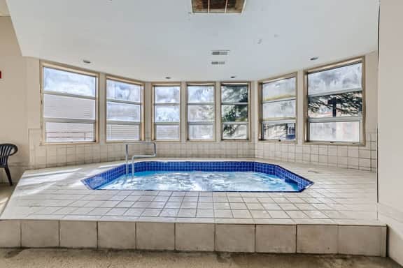 Near Lifts, Ski Keystone, sleeps up to 6ppl