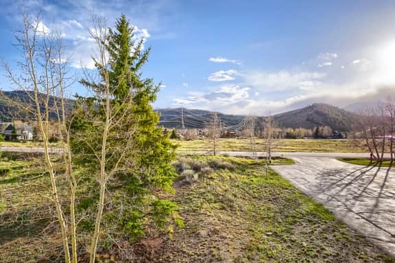 2 Bedroom 2 Bath just minutes from Keystone! 