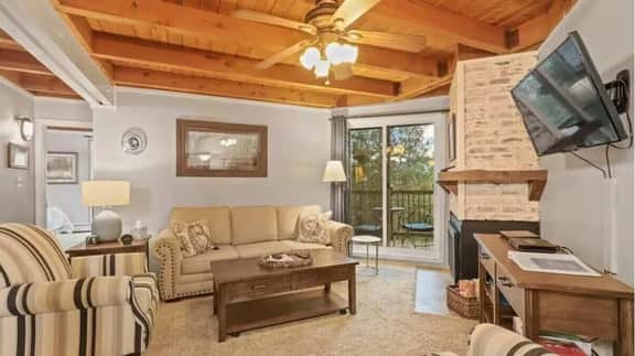 Cozy 2 Bedroom Condo in Silverthorne, CO! - Image 4
