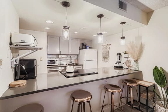 Frisco Hotspot-Hot tub&More, Sleeps 4