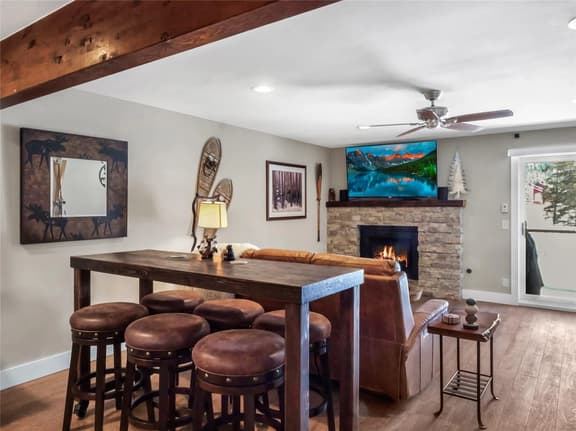Modern 2-Bedroom Condo in the Heart of Keystone – Walk to the Slopes!