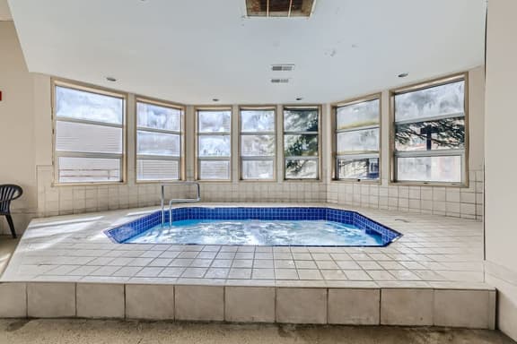 Near Lifts, Ski Keystone, sleeps up to 6ppl - Image 1